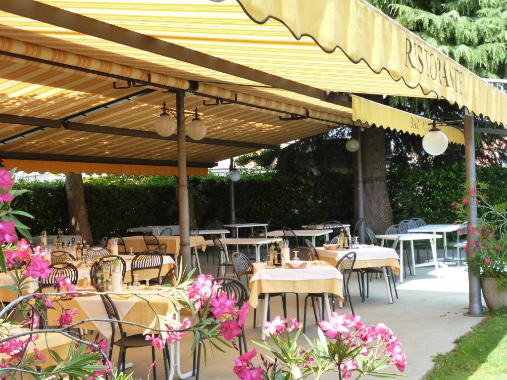 Eva Hotel Costermano